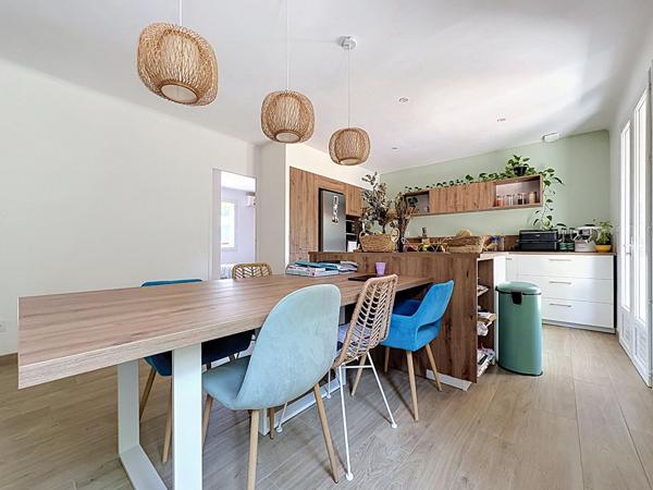 Maison Sarrians 3 pièce(s) 70 m2