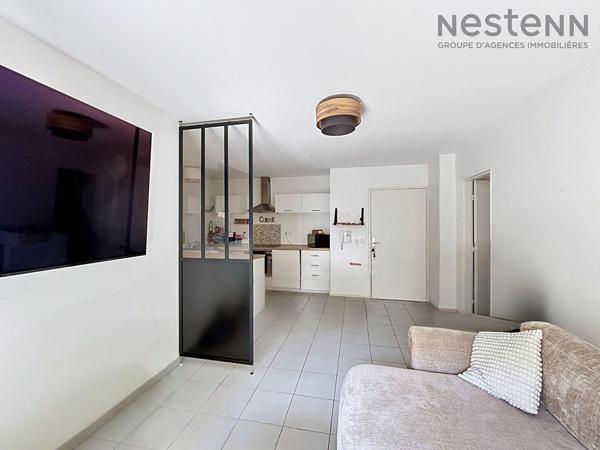 Appartement T4 de 80m2 avec place de stationnement, 3ème étage avec ascenseur