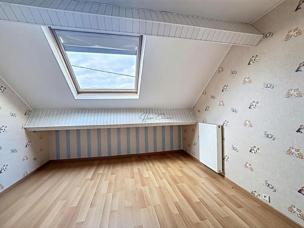 À deux pas de la place de la Ferme : une maison familiale lumineuse!