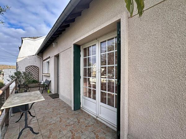 À deux pas de la place de la Ferme : une maison familiale lumineuse!