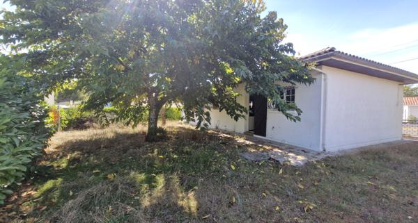 MAISON DE PLAIN-PIED DANS QUARTIER RESIDENTIEL PROCHE BOURG