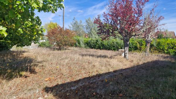 MAISON DE PLAIN-PIED DANS QUARTIER RESIDENTIEL PROCHE BOURG
