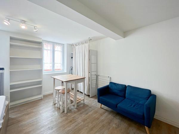 Appartement à louer    1 pièce • 24,43 m2 Toulouse