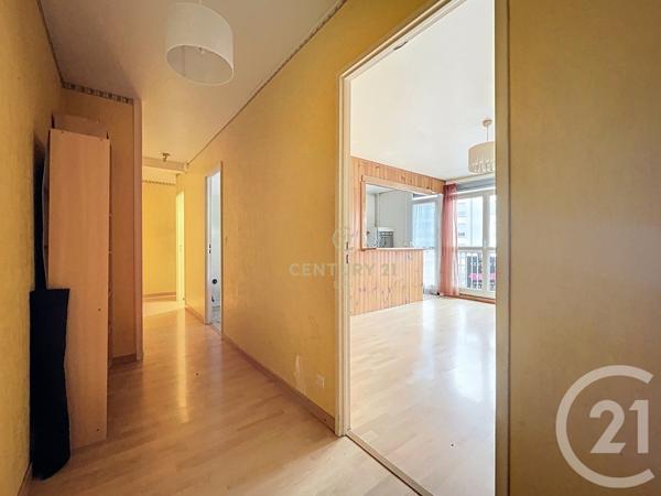 Appartement F4 à vendre  4 pièces - 76,56 m2 NOISY LE GRAND - 93