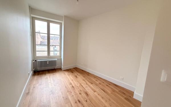 Appartement à louer    3 pièces • 49,82 m2 Strasbourg