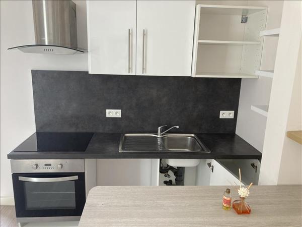 Appartement à louer 565 € CC LA TREMBLADE 2 p 30 m² DPE D