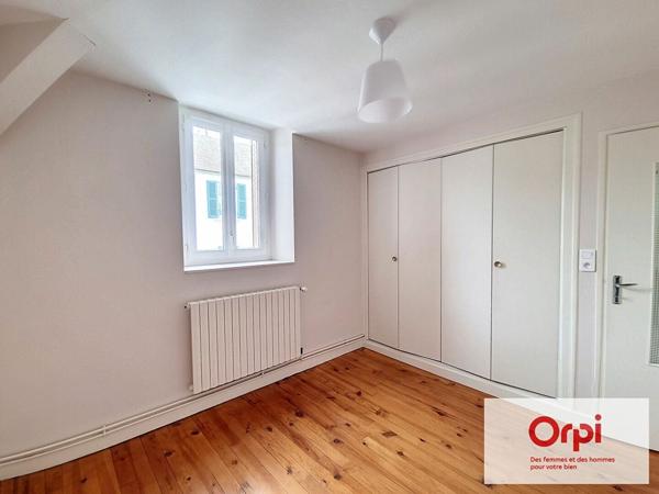 Appartement à louer  2 pièces • 36,89 m2 Néris-les-Bains