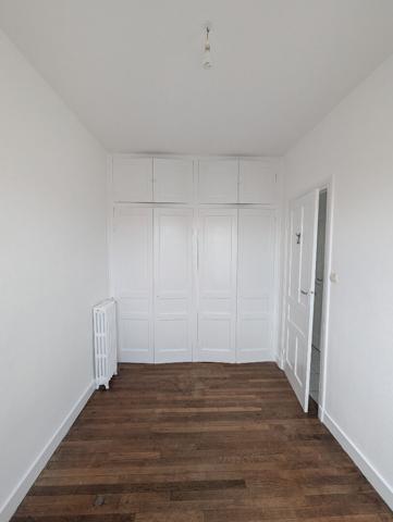 BREST CENTRE/LIBERTE : Grand appartement T6 de 145.76m² Beaux volumes