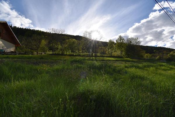 Terrain constructible de 1 150 m² à Briançon – Le Chabas – Quartier résidentiel recherché