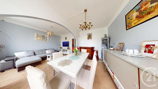 Maison à vendre  6 pièces - 81,87 m2 LA COURNEUVE - 93