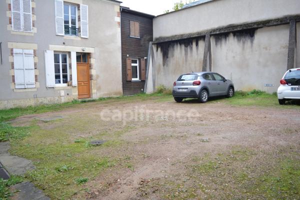 Appartement à vendre 3 pièces NEVERS (58)Avec parking sécurisé cave local vélo