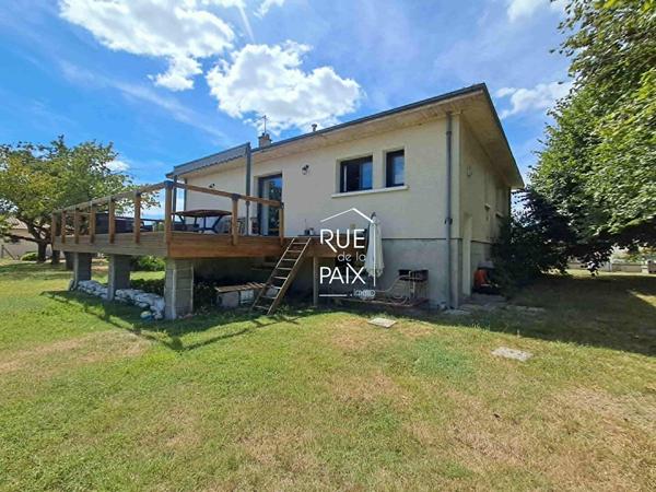 86530 AVAILLES EN CHATELLERAULT Charmante maison avec sous-sol complet et grand jardin