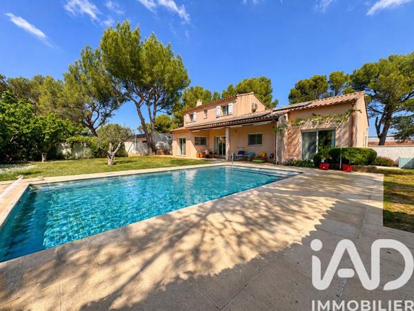 Maison à vendre 6 pièces 150 m² Villeneuve-lès-Avignon