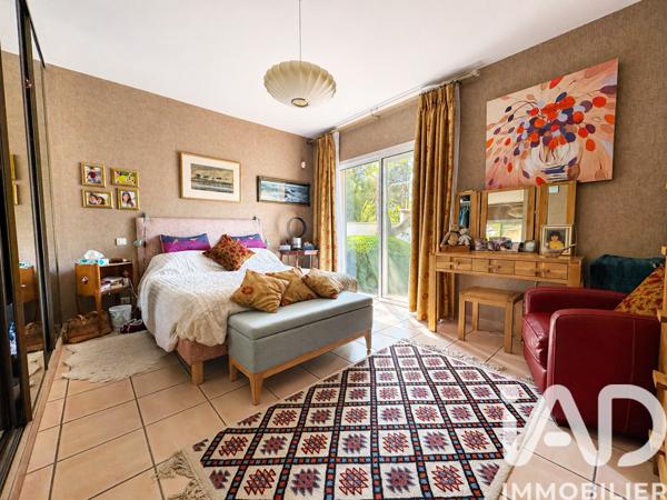 Maison à vendre 6 pièces 150 m² Villeneuve-lès-Avignon