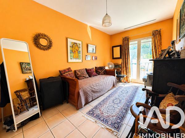 Maison à vendre 6 pièces 150 m² Villeneuve-lès-Avignon