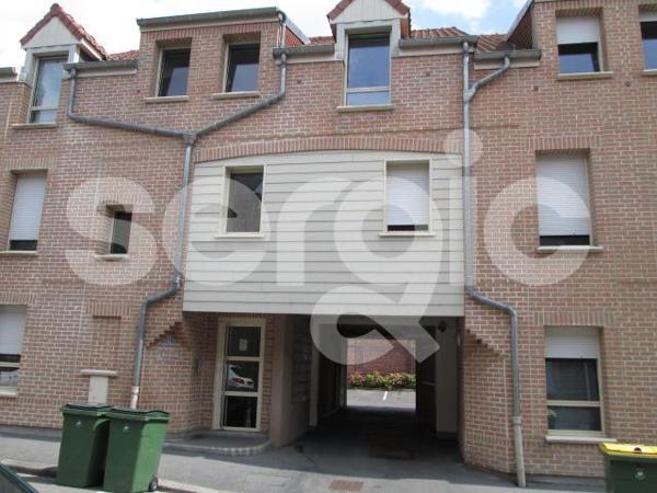 Location Parking 1 80000 Amiens 25 0525 01 0009