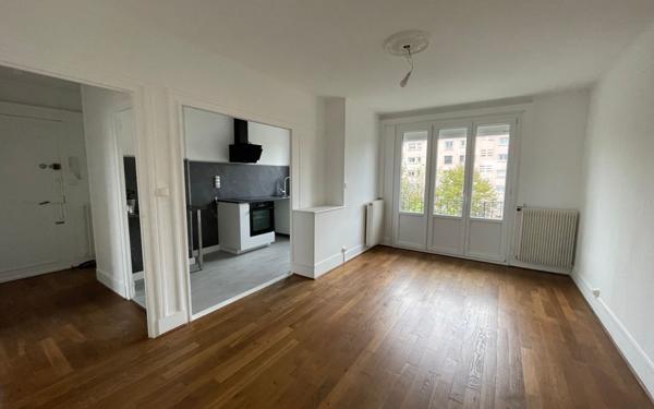 Appartement à vendre    3 pièces • 54 m2 Chalon-sur-Saône