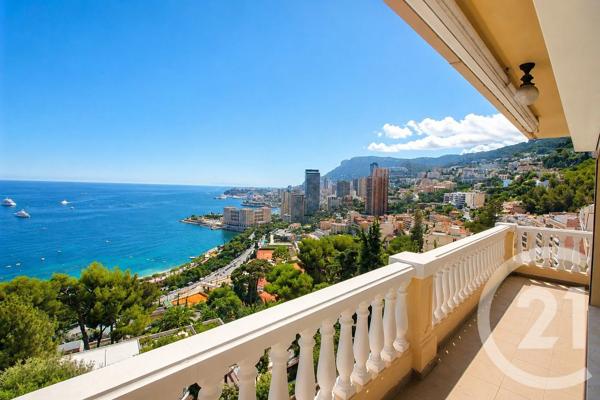 Appartement F3 à vendre  3 pièces - 46 m 2   ROQUEBRUNE CAP MARTIN  - 06