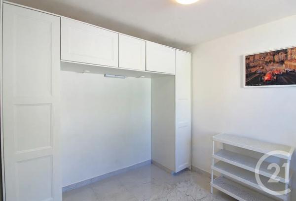 Appartement F3 à vendre  3 pièces - 46 m 2   ROQUEBRUNE CAP MARTIN  - 06