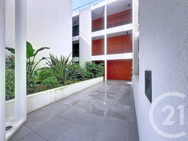 Appartement F2 à vendre  2 pièces - 40,01 m 2   CANNES LA BOCCA  - 06