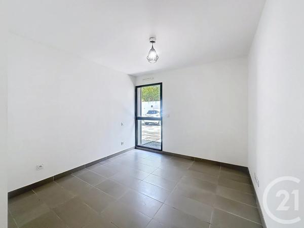 Appartement F2 à vendre  2 pièces - 40,01 m 2   CANNES LA BOCCA  - 06