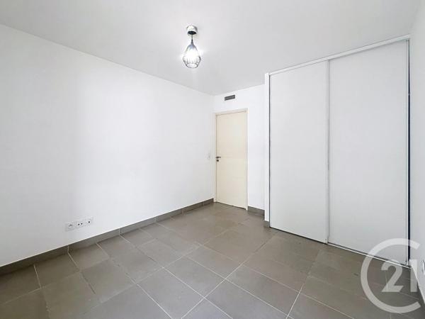 Appartement F2 à vendre  2 pièces - 40,01 m 2   CANNES LA BOCCA  - 06