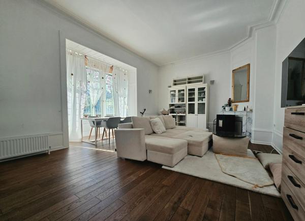 !105 m2 de charme dans un environnement paisible