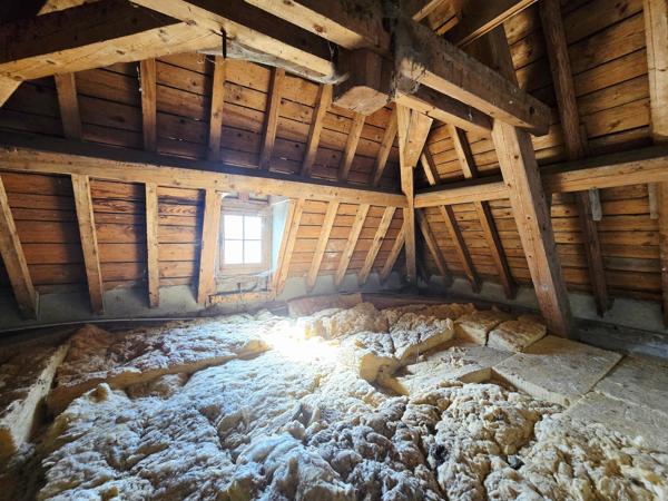 !105 m2 de charme dans un environnement paisible