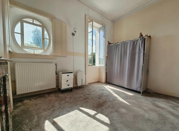 !105 m2 de charme dans un environnement paisible
