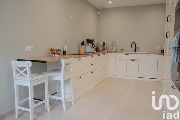 Maison 7 pièces de 195 m² à La Chapelle-sur-Oreuse (89260)