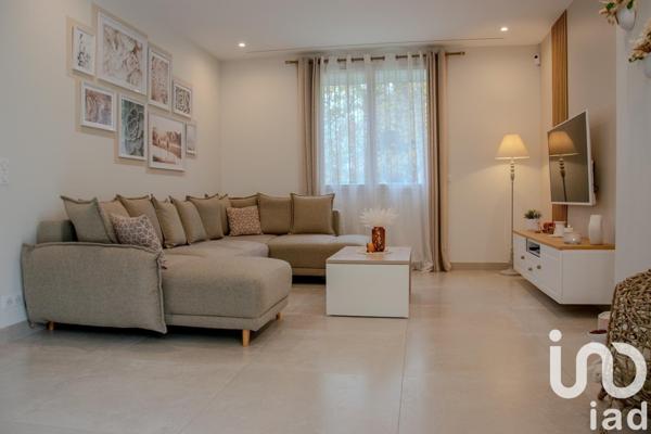 Maison 7 pièces de 195 m² à La Chapelle-sur-Oreuse (89260)