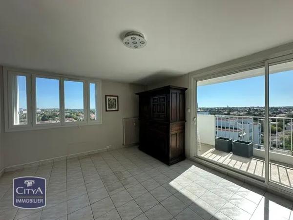Appartement à vendre 3 pièces 67m² Niort (79000)