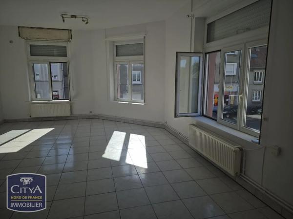 Appartement à louer 2 pièces 88.21m² Boulogne-sur-Mer (62200)