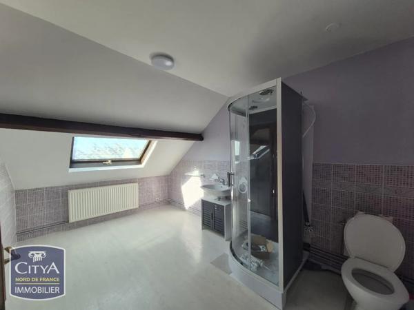 Appartement à louer 2 pièces 88.21m² Boulogne-sur-Mer (62200)