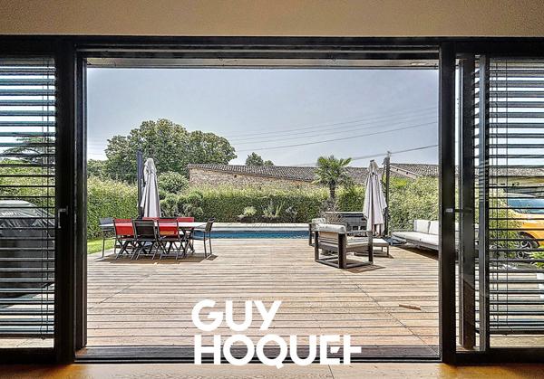 Villa Contemporaine 5 Chambres + Piscine - 71850 CHARNAY LES MACON