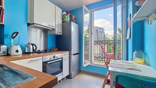 APPARTEMENT 4-5 PIECES 5E ETAGE QUARTIER CHARONNE