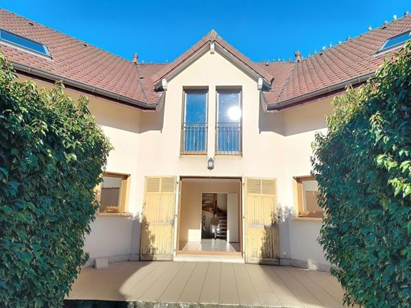 Appartement triplex avec jardin