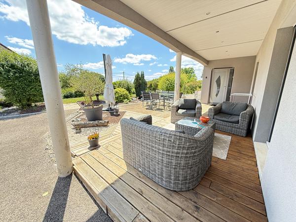 Maison - 4 pièces - 160 m²