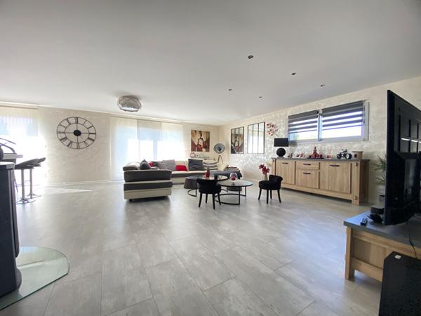 Maison - 4 pièces - 160 m²