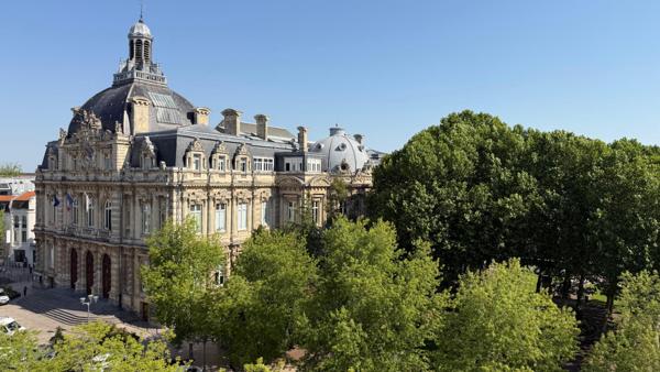 APPARTEMENT T4 D’EXCEPTION – DERNIER ÉTAGE – VUE PANORAMIQUE SUR TOURCOING