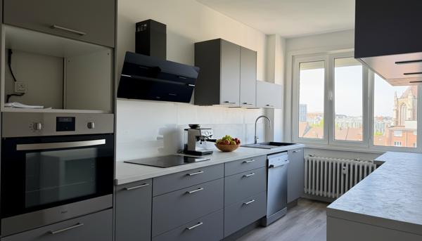 APPARTEMENT T4 D’EXCEPTION – DERNIER ÉTAGE – VUE PANORAMIQUE SUR TOURCOING