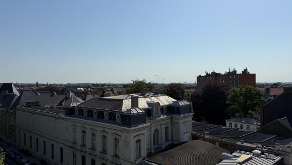 APPARTEMENT T4 D’EXCEPTION – DERNIER ÉTAGE – VUE PANORAMIQUE SUR TOURCOING