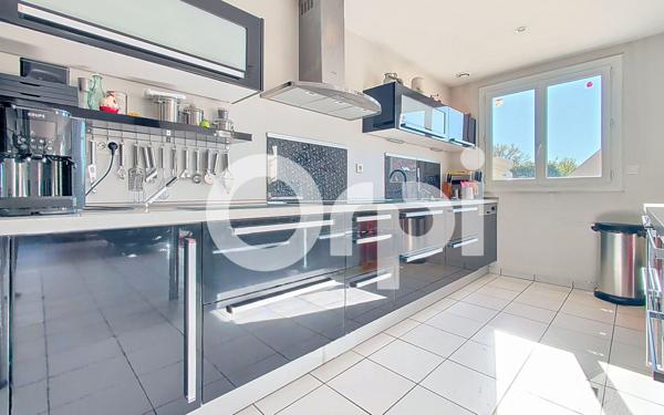 Maison à vendre    5 pièces •  Verberie