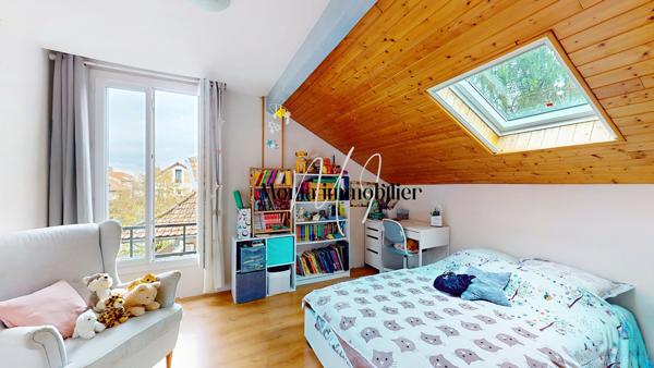 Maison 7 pièces - 140 m² Bien prestige