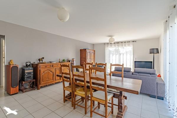 Maison à vendre 250 275 € Béguey 4 p 99 m² DPE A