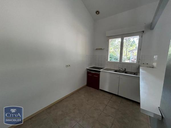 Maison à louer 4 pièces 78m² Mont-de-Marsan (40000)