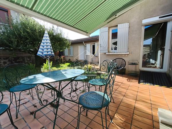 Appartement Dole 5 pièce(s) 104 m2, Plain-pied, jardin, terrasse, garage, dépendances...