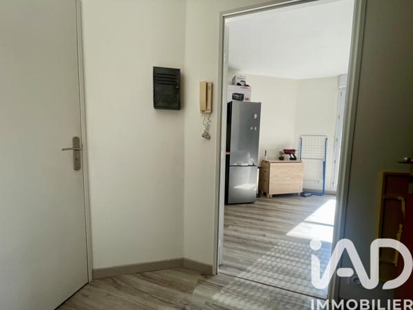 Location appartement 2 pièces 47 m² Tours
