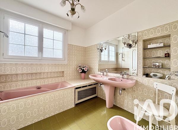 Maison à vendre 10 pièces 216 m² Troyes