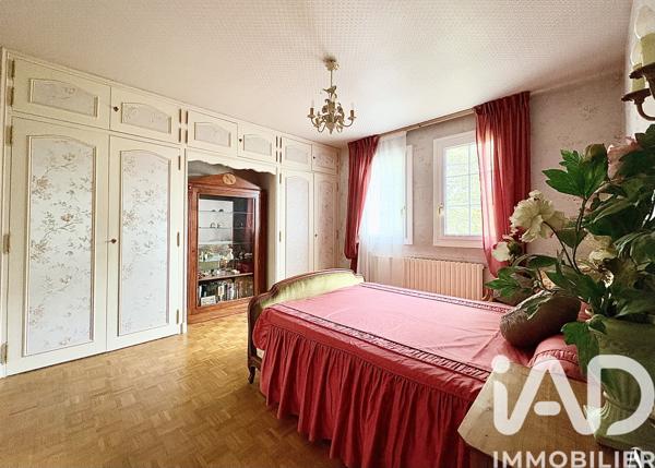 Maison à vendre 10 pièces 216 m² Troyes